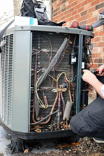AC Maintenance in Highlands Ranch